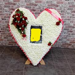 4 Ft Photo Heart Tribute