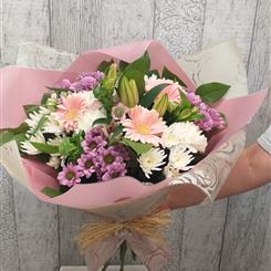 Florist Choice Hand - Tied